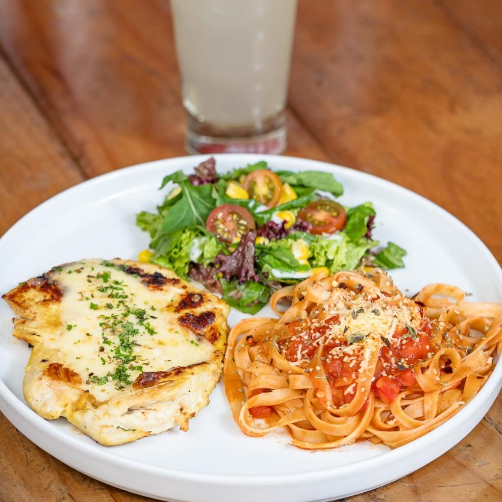 Ziru's Lunch filete de Pollo - Ziru's Pizza & Panzarotti